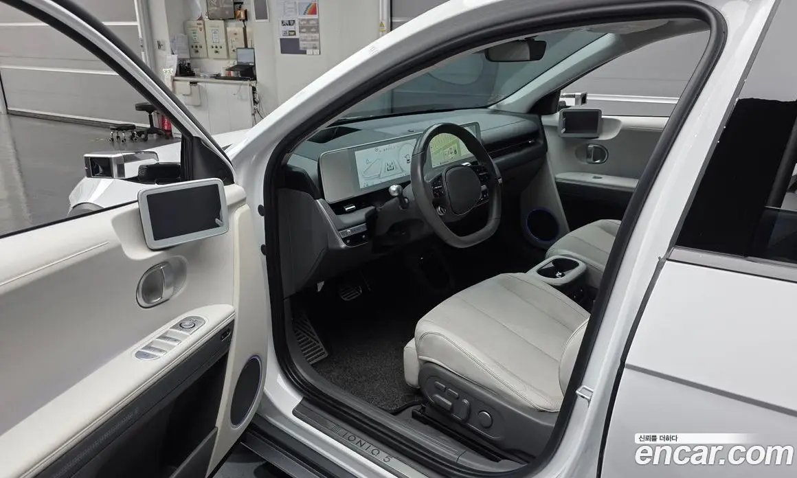 Hyundai Ioniq 5 2022 0.1 автомат (гидро), фото 13 Hyundai Ioniq 5 2022 0.1 автомат (гидро), фото 13