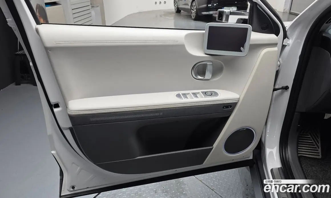 Hyundai Ioniq 5 2022 0.1 автомат (гидро), фото 14 Hyundai Ioniq 5 2022 0.1 автомат (гидро), фото 14