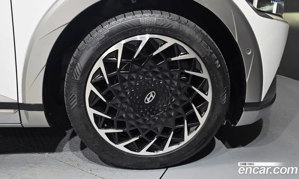 Hyundai Ioniq 5 2022 0.1 автомат (гидро), фото 7 Hyundai Ioniq 5 2022 0.1 автомат (гидро), фото 7