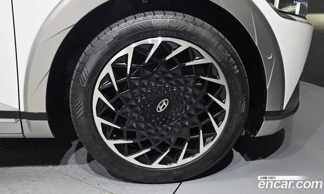 Hyundai Ioniq 5 2022 0.1 автомат (гидро), миниатюра 7 Hyundai Ioniq 5 2022 0.1 автомат (гидро), миниатюра 7