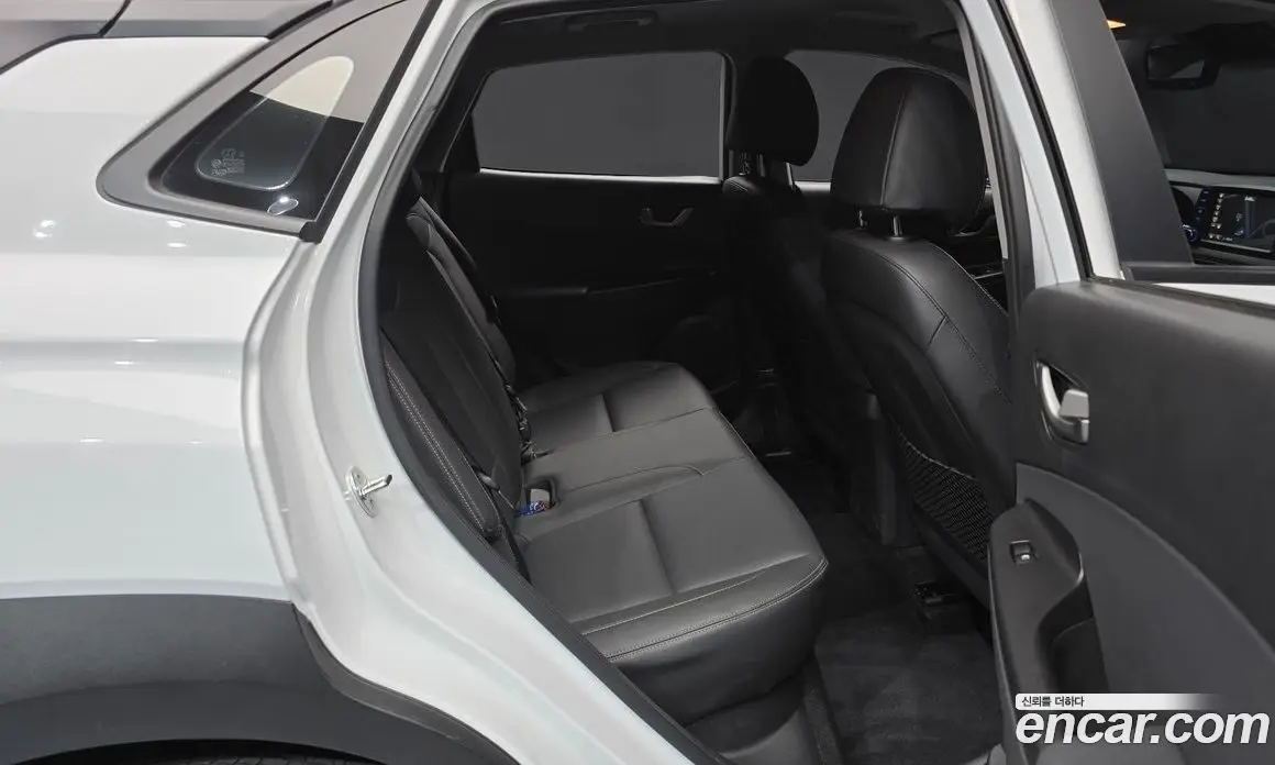 Hyundai Kona 2020 1.6 автомат (гидро), фото 17 Hyundai Kona 2020 1.6 автомат (гидро), фото 17