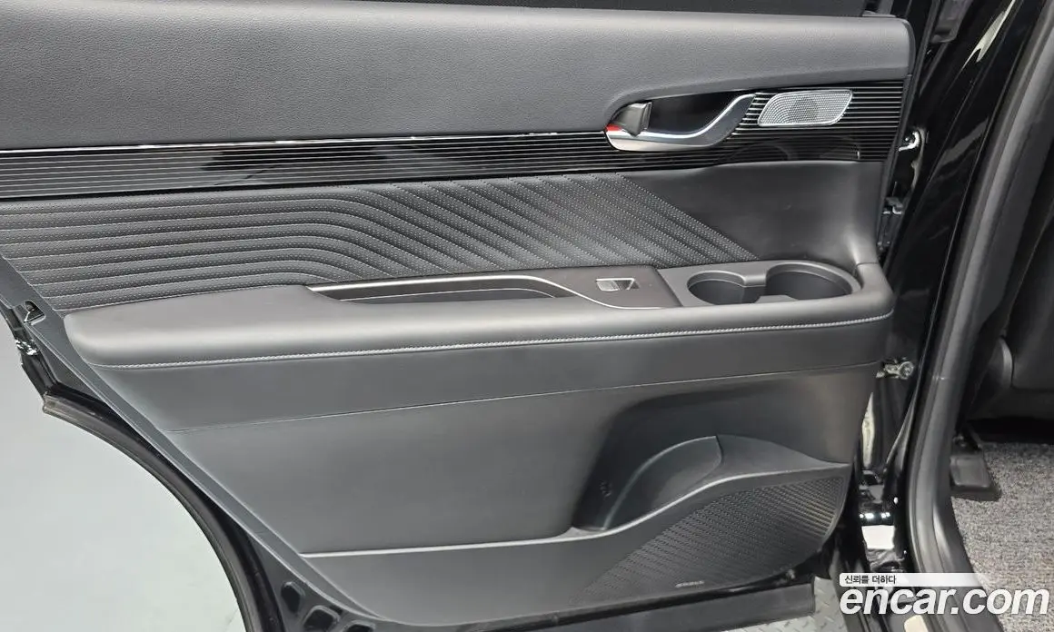Hyundai Palisade 2024 2.2 автомат (гидро), фото 15