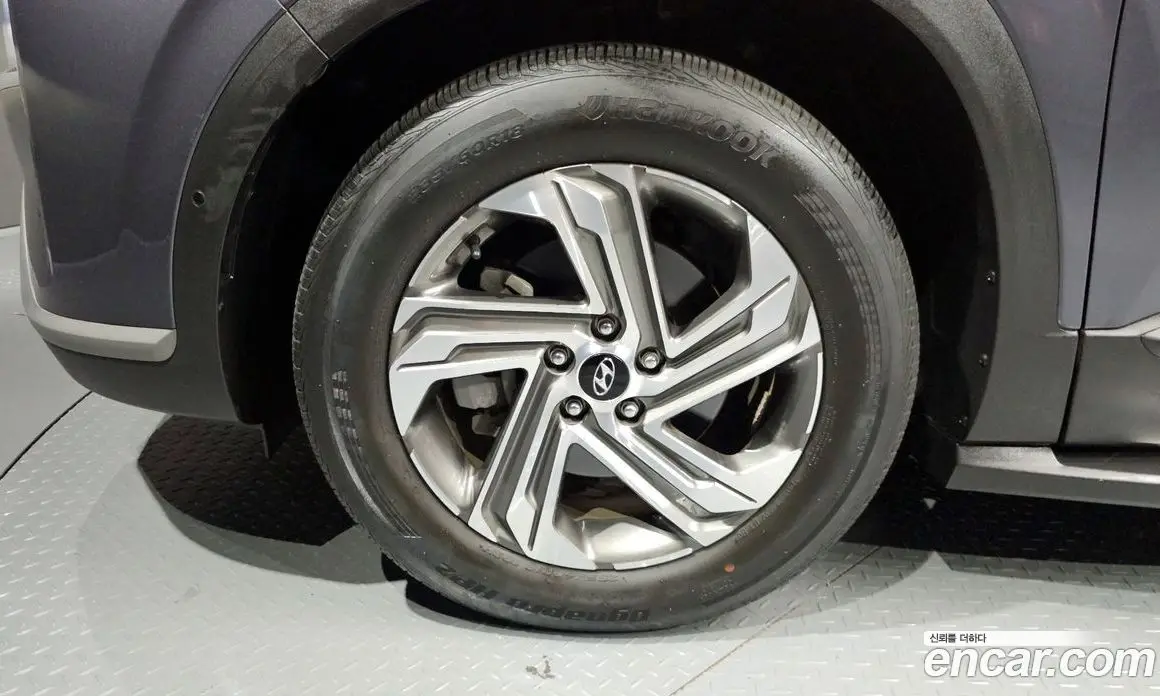 Hyundai Santa Fe 2020 2.2 автомат (гидро), фото 5