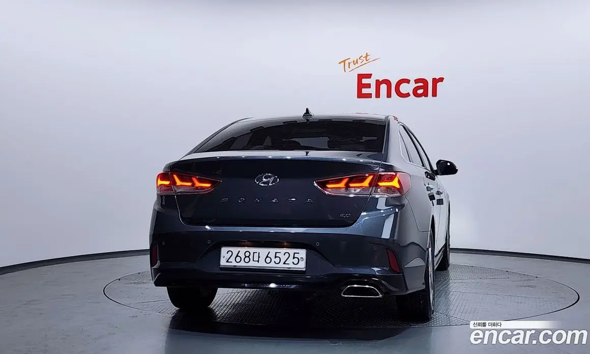 Hyundai Sonata 2017 2.0 автомат (гидро), фото 4 Hyundai Sonata 2017 2.0 автомат (гидро), фото 4