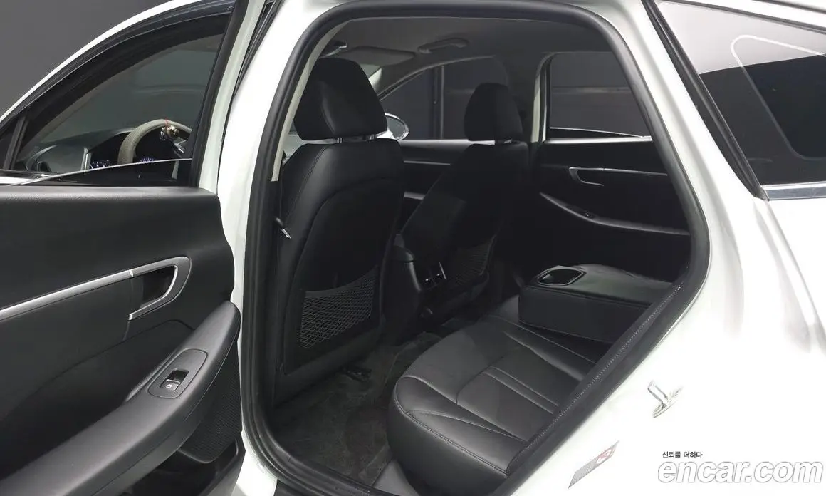 Hyundai Sonata 2019 2.0 автомат (гидро), фото 11 Hyundai Sonata 2019 2.0 автомат (гидро), фото 11