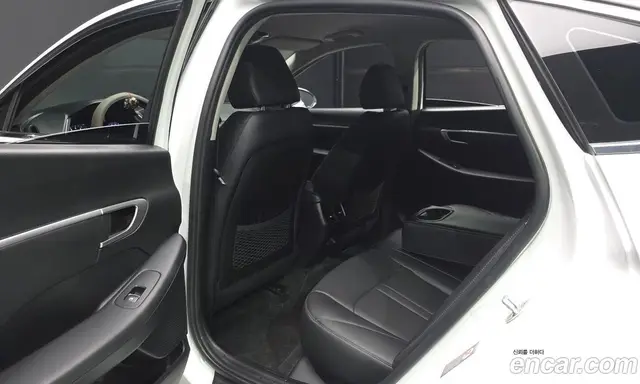 Hyundai Sonata 2019 2.0 автомат (гидро), миниатюра 11 Hyundai Sonata 2019 2.0 автомат (гидро), миниатюра 11
