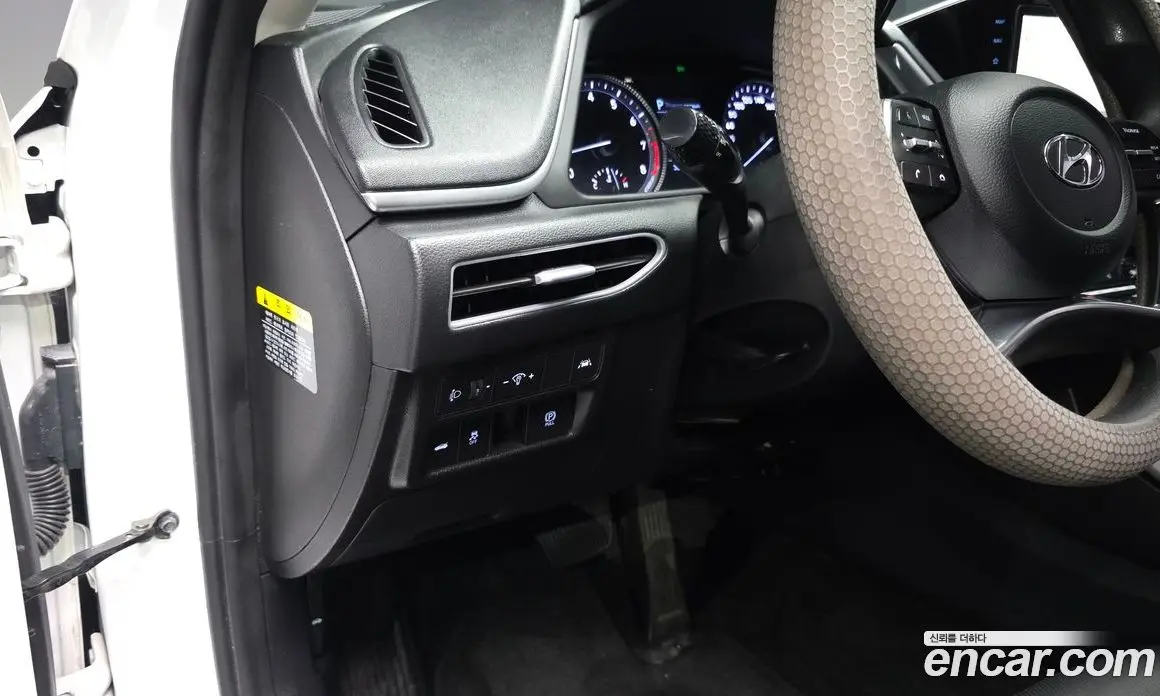 Hyundai Sonata 2019 2.0 автомат (гидро), фото 13 Hyundai Sonata 2019 2.0 автомат (гидро), фото 13