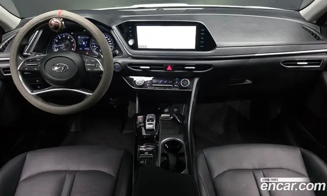 Hyundai Sonata 2019 2.0 автомат (гидро), миниатюра 7 Hyundai Sonata 2019 2.0 автомат (гидро), миниатюра 7