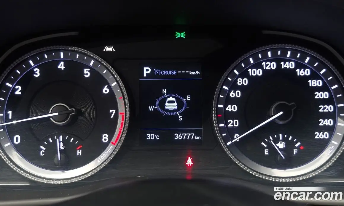 Hyundai Sonata 2019 2.0 автомат (гидро), фото 8 Hyundai Sonata 2019 2.0 автомат (гидро), фото 8