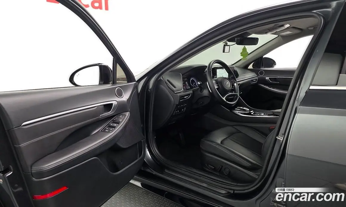 Hyundai Sonata 2022 2.0 автомат (гидро), фото 10 Hyundai Sonata 2022 2.0 автомат (гидро), фото 10
