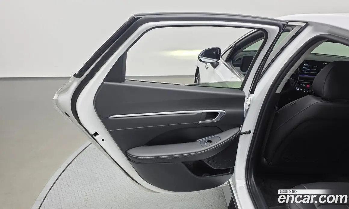 Hyundai Sonata 2025 2.0 автомат (гидро), фото 15 Hyundai Sonata 2025 2.0 автомат (гидро), фото 15