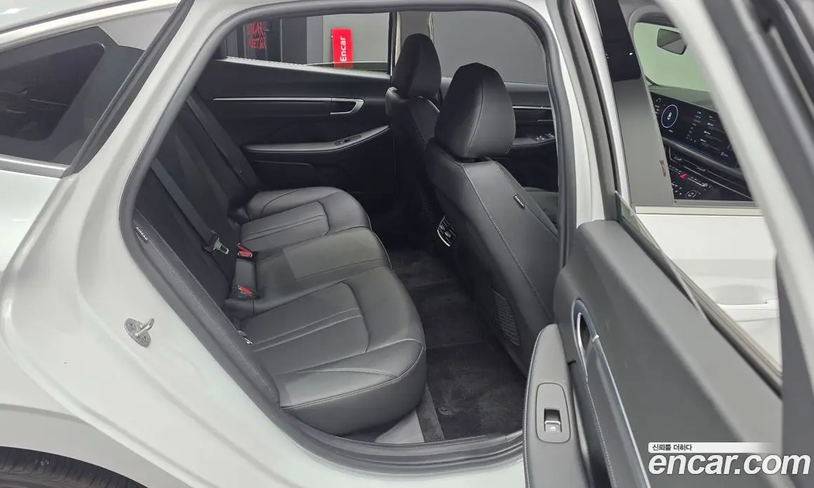 Hyundai Sonata 2025 2.0 автомат (гидро), фото 18 Hyundai Sonata 2025 2.0 автомат (гидро), фото 18