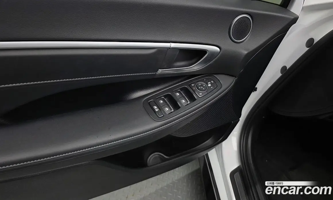 Hyundai Sonata 2025 2.0 автомат (гидро), фото 24 Hyundai Sonata 2025 2.0 автомат (гидро), фото 24