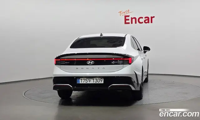 Hyundai Sonata 2025 2.0 автомат (гидро), миниатюра 4 Hyundai Sonata 2025 2.0 автомат (гидро), миниатюра 4