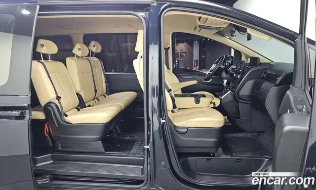 Hyundai Staria 2021 2.2 автомат (гидро), миниатюра 12
