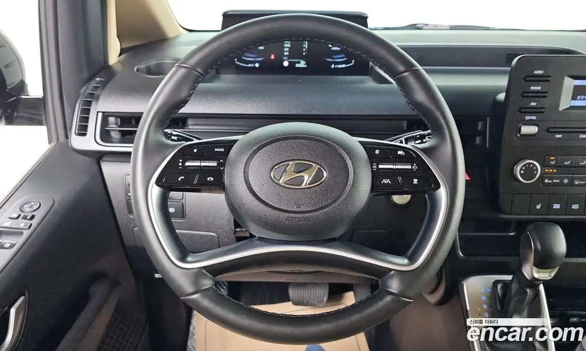 Hyundai Staria 2021 2.2 автомат (гидро), фото 15 Hyundai Staria 2021 2.2 автомат (гидро), фото 15
