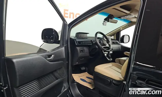 Hyundai Staria 2021 2.2 автомат (гидро), миниатюра 10 Hyundai Staria 2021 2.2 автомат (гидро), миниатюра 10