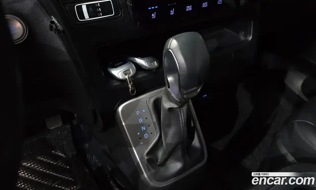 Hyundai Staria 2023 2.2 автомат (гидро), миниатюра 12