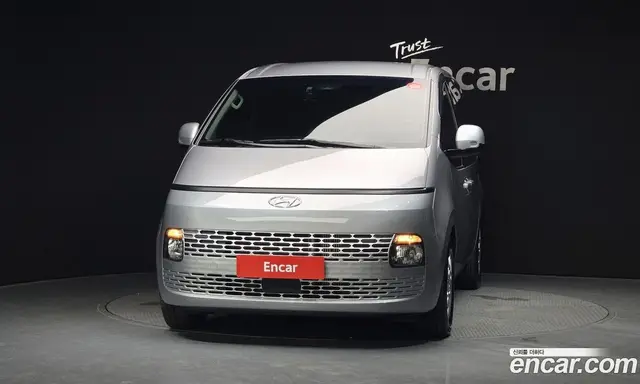 Hyundai Staria 2023 2.2 автомат (гидро), миниатюра 3 Hyundai Staria 2023 2.2 автомат (гидро), миниатюра 3