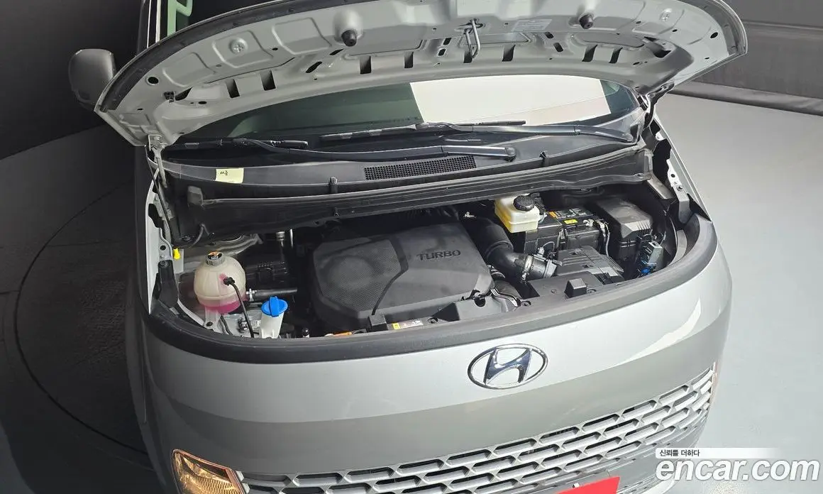 Hyundai Staria 2023 2.2 автомат (гидро), фото 6 Hyundai Staria 2023 2.2 автомат (гидро), фото 6