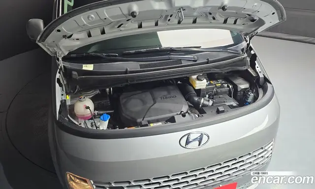Hyundai Staria 2023 2.2 автомат (гидро), миниатюра 6 Hyundai Staria 2023 2.2 автомат (гидро), миниатюра 6