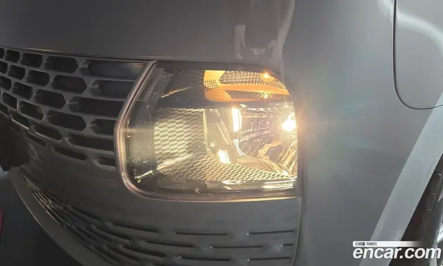 Hyundai Staria 2023 2.2 автомат (гидро), миниатюра 8 Hyundai Staria 2023 2.2 автомат (гидро), миниатюра 8