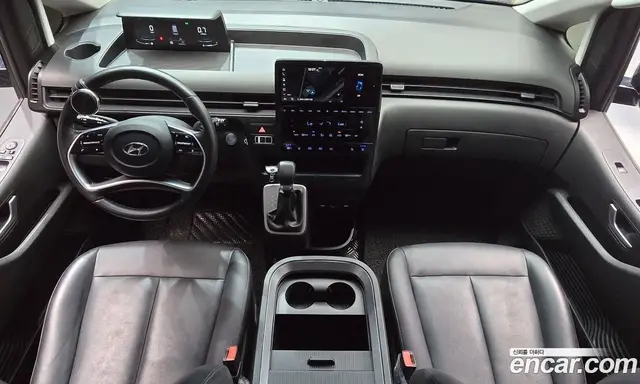 Hyundai Staria 2023 2.2 автомат (гидро), миниатюра 10 Hyundai Staria 2023 2.2 автомат (гидро), миниатюра 10