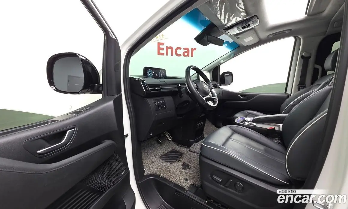Hyundai Staria 2024 1.6 автомат (гидро), фото 13 Hyundai Staria 2024 1.6 автомат (гидро), фото 13