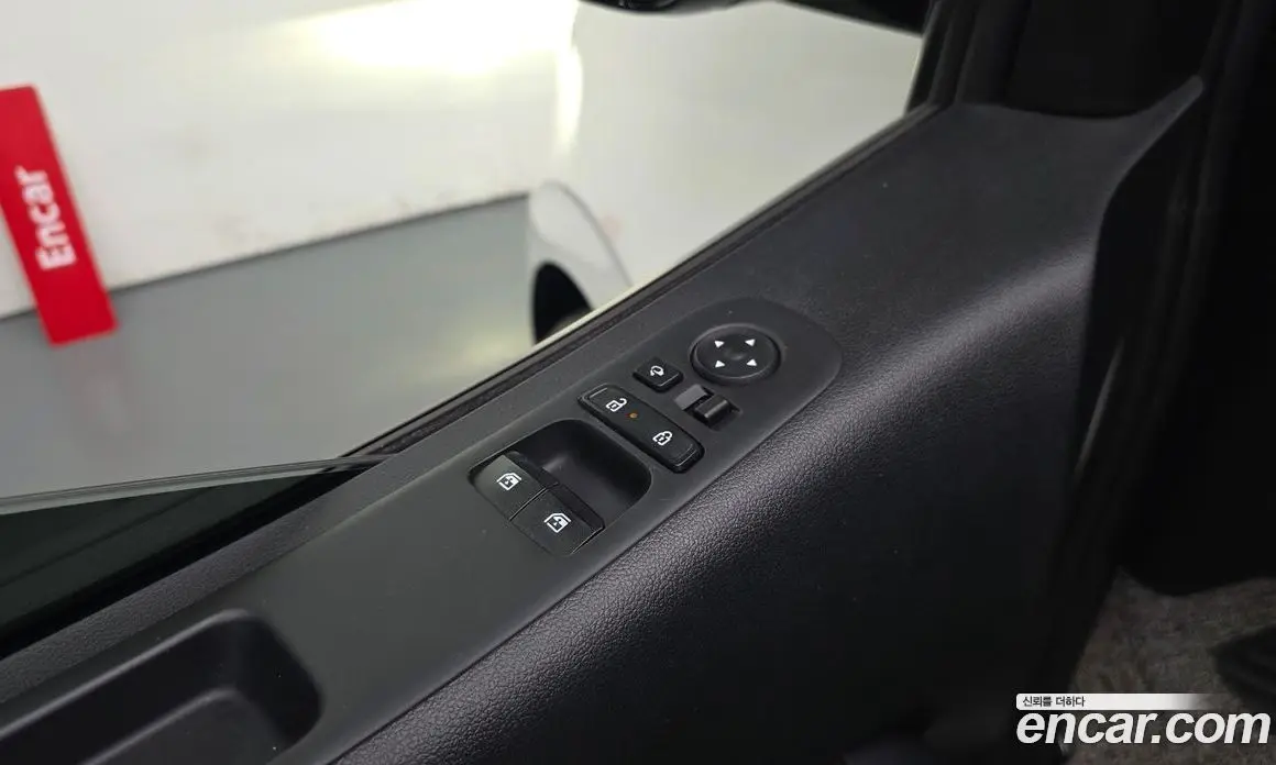 Hyundai Staria 2024 1.6 автомат (гидро), фото 34 Hyundai Staria 2024 1.6 автомат (гидро), фото 34