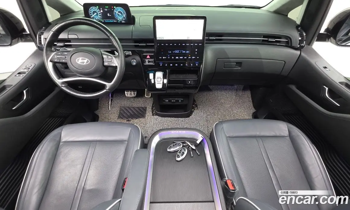 Hyundai Staria 2024 1.6 автомат (гидро), фото 10 Hyundai Staria 2024 1.6 автомат (гидро), фото 10