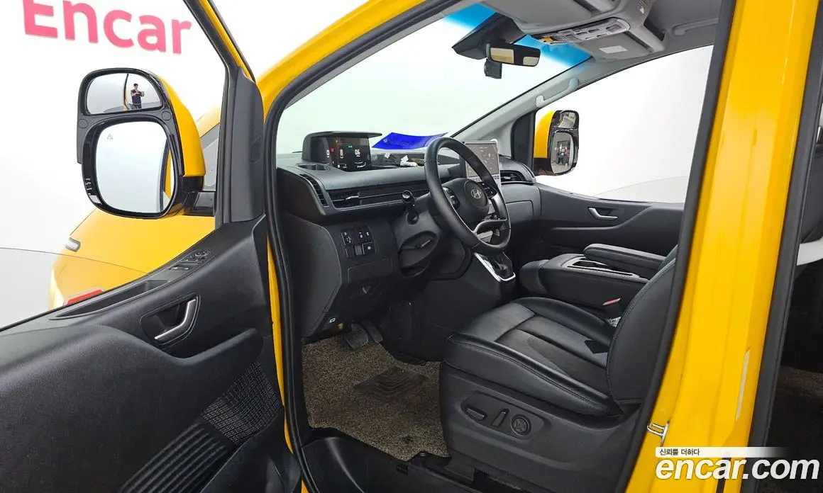 Hyundai Staria 2025 3.5 автомат (гидро), фото 13 Hyundai Staria 2025 3.5 автомат (гидро), фото 13