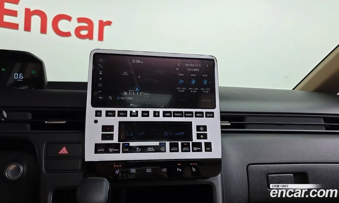 Hyundai Staria 2025 3.5 автомат (гидро), фото 15