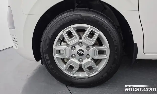 Hyundai Staria 2025 3.5 автомат (гидро), миниатюра 5