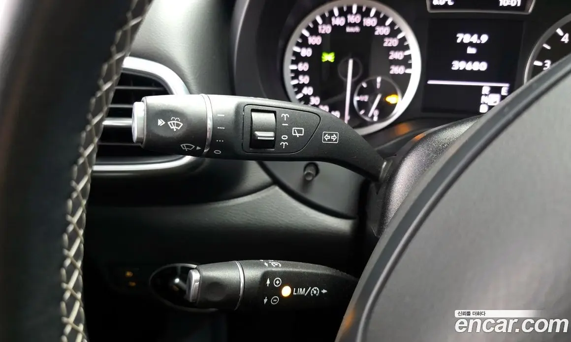 Infiniti Q30 2019 2.0 автомат (гидро), фото 17 Infiniti Q30 2019 2.0 автомат (гидро), фото 17