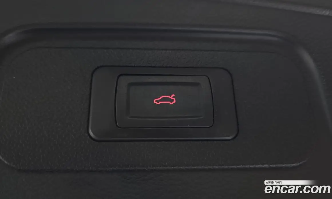 Infiniti Q30 2019 2.0 автомат (гидро), фото 20 Infiniti Q30 2019 2.0 автомат (гидро), фото 20