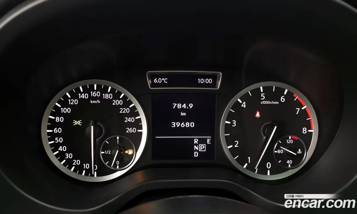 Infiniti Q30 2019 2.0 автомат (гидро), фото 8 Infiniti Q30 2019 2.0 автомат (гидро), фото 8