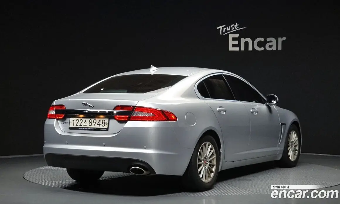 Jaguar XF 2014 2.2 автомат (гидро), фото 2 Jaguar XF 2014 2.2 автомат (гидро), фото 2