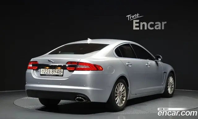 Jaguar XF 2014 2.2 автомат (гидро), миниатюра 2 Jaguar XF 2014 2.2 автомат (гидро), миниатюра 2