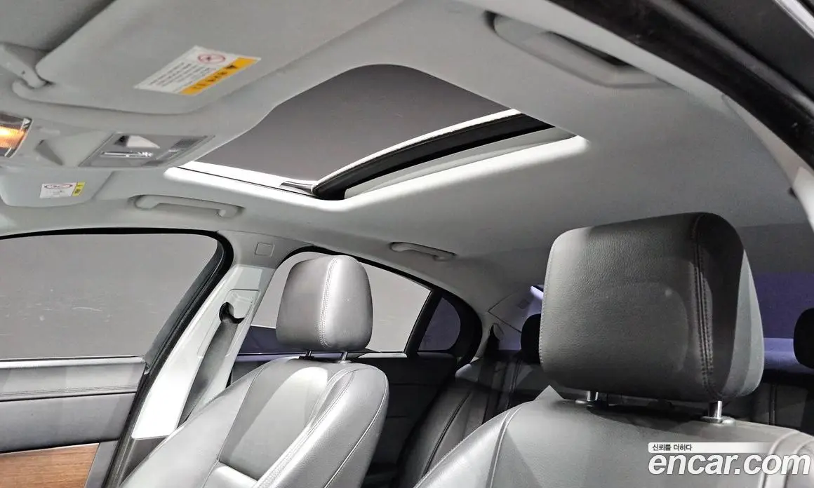 Jaguar XF 2014 2.2 автомат (гидро), фото 19 Jaguar XF 2014 2.2 автомат (гидро), фото 19