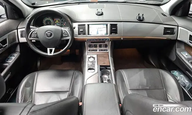 Jaguar XF 2014 2.2 автомат (гидро), миниатюра 7 Jaguar XF 2014 2.2 автомат (гидро), миниатюра 7