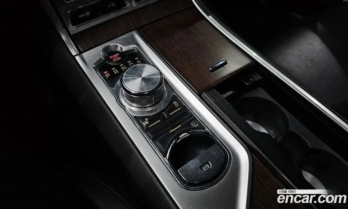 Jaguar XF 2014 2.2 автомат (гидро), фото 9 Jaguar XF 2014 2.2 автомат (гидро), фото 9