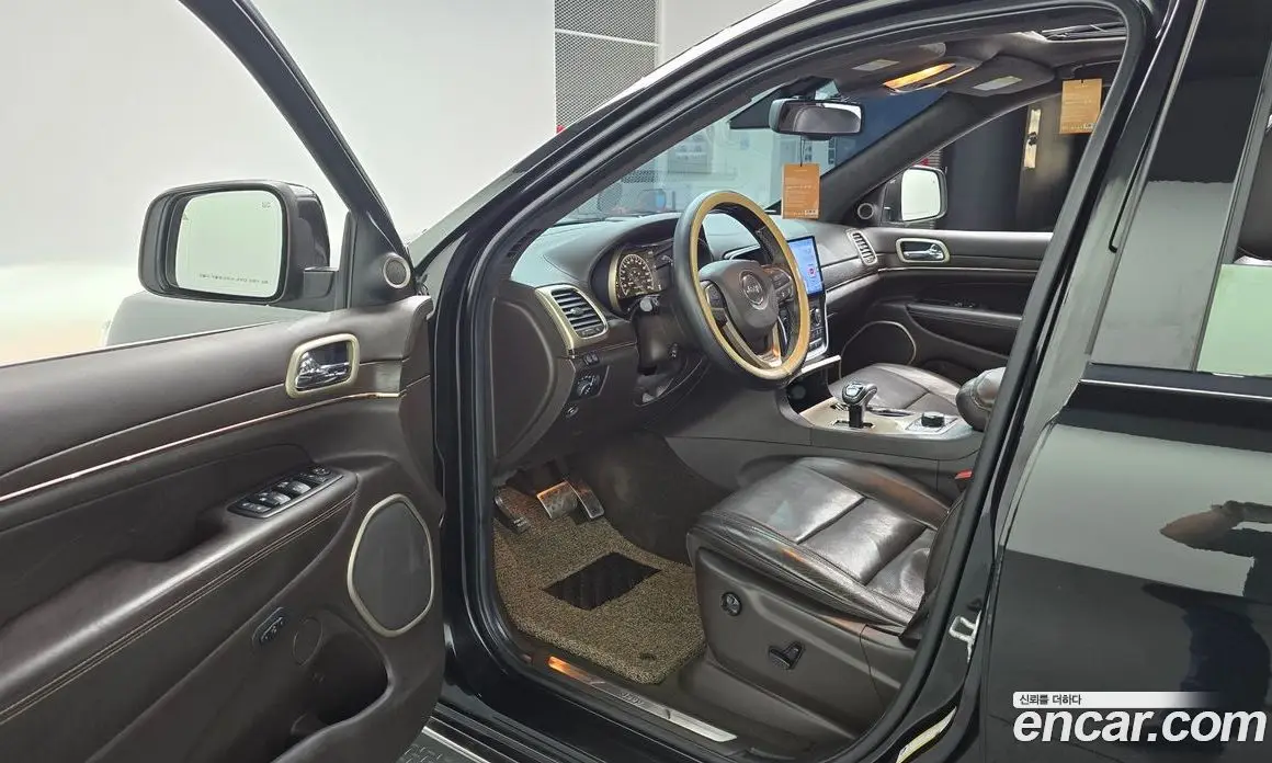 Jeep Cherokee 2014 3.0 автомат (гидро), фото 10 Jeep Cherokee 2014 3.0 автомат (гидро), фото 10