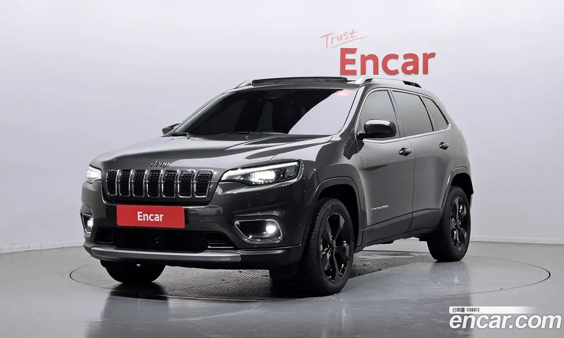 Jeep Cherokee 2021 2.4 автомат (гидро), фото 1 Jeep Cherokee 2021 2.4 автомат (гидро), фото 1