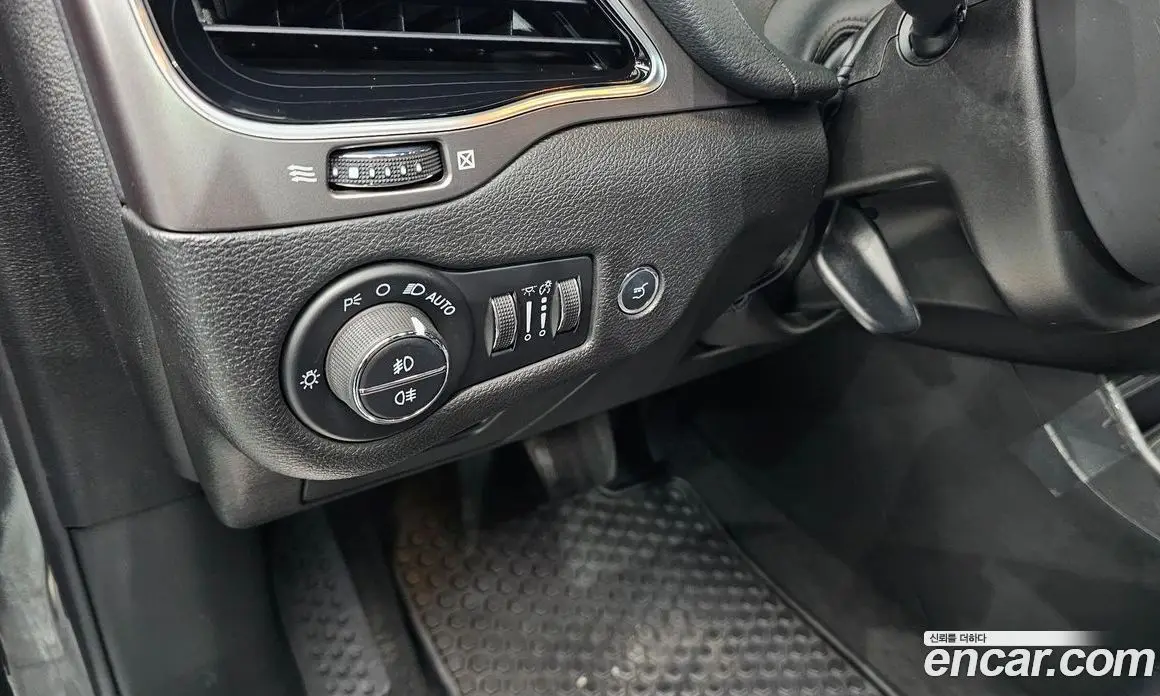 Jeep Cherokee 2021 2.4 автомат (гидро), фото 23 Jeep Cherokee 2021 2.4 автомат (гидро), фото 23