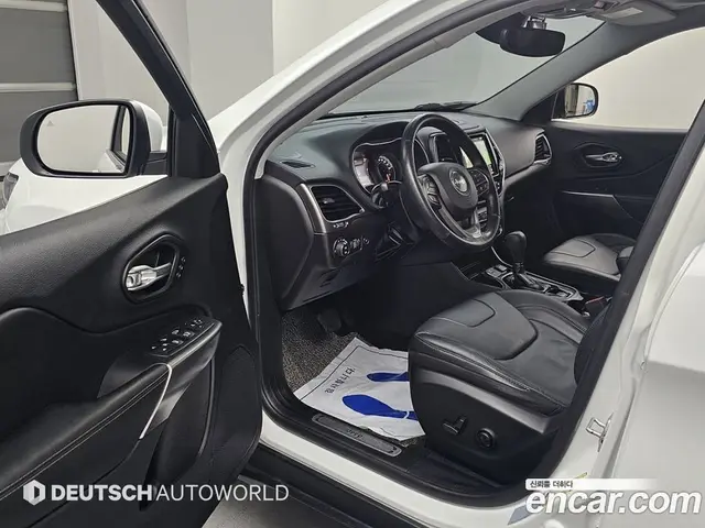 Jeep Cherokee 2021 2.4 автомат (гидро), миниатюра 11 Jeep Cherokee 2021 2.4 автомат (гидро), миниатюра 11