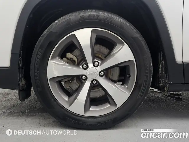 Jeep Cherokee 2021 2.4 автомат (гидро), миниатюра 5 Jeep Cherokee 2021 2.4 автомат (гидро), миниатюра 5
