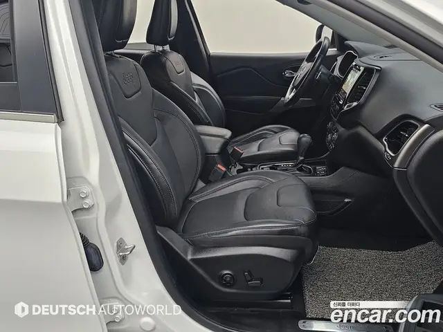 Jeep Cherokee 2021 2.4 автомат (гидро), миниатюра 10 Jeep Cherokee 2021 2.4 автомат (гидро), миниатюра 10