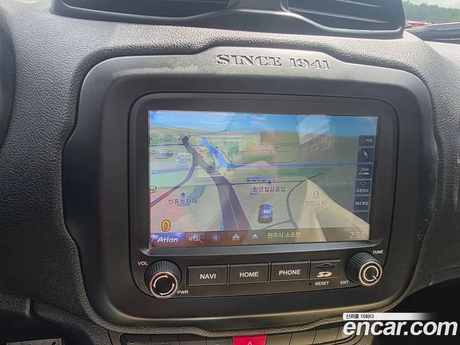Jeep Renegade 2016 2.4 автомат (гидро), фото 12 Jeep Renegade 2016 2.4 автомат (гидро), фото 12