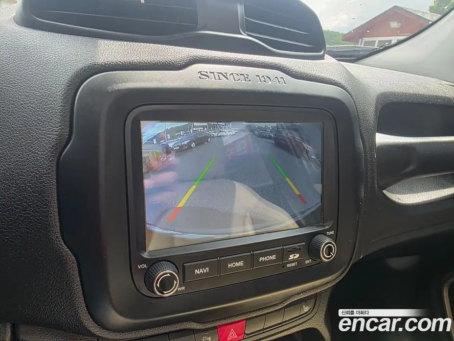 Jeep Renegade 2016 2.4 автомат (гидро), фото 13 Jeep Renegade 2016 2.4 автомат (гидро), фото 13