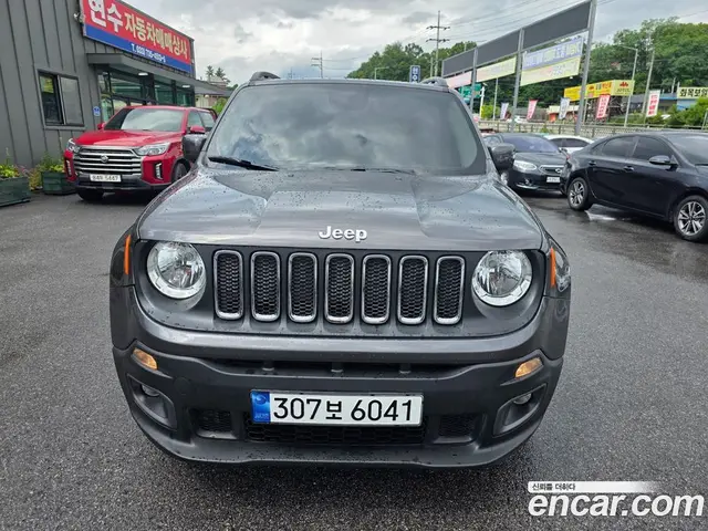 Jeep Renegade 2016 2.4 автомат (гидро), миниатюра 3 Jeep Renegade 2016 2.4 автомат (гидро), миниатюра 3